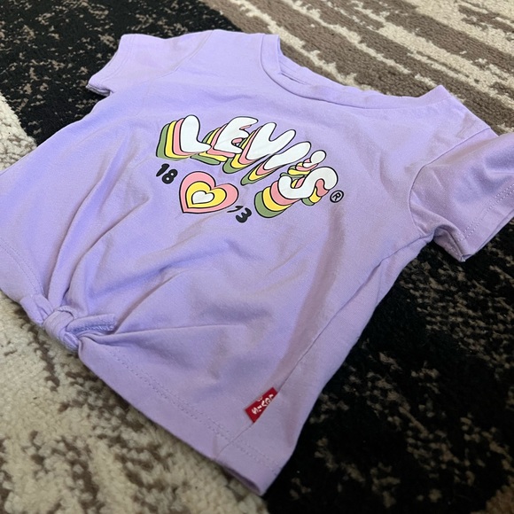 Toddler Levi’s Shirt - Picture 3 of 4